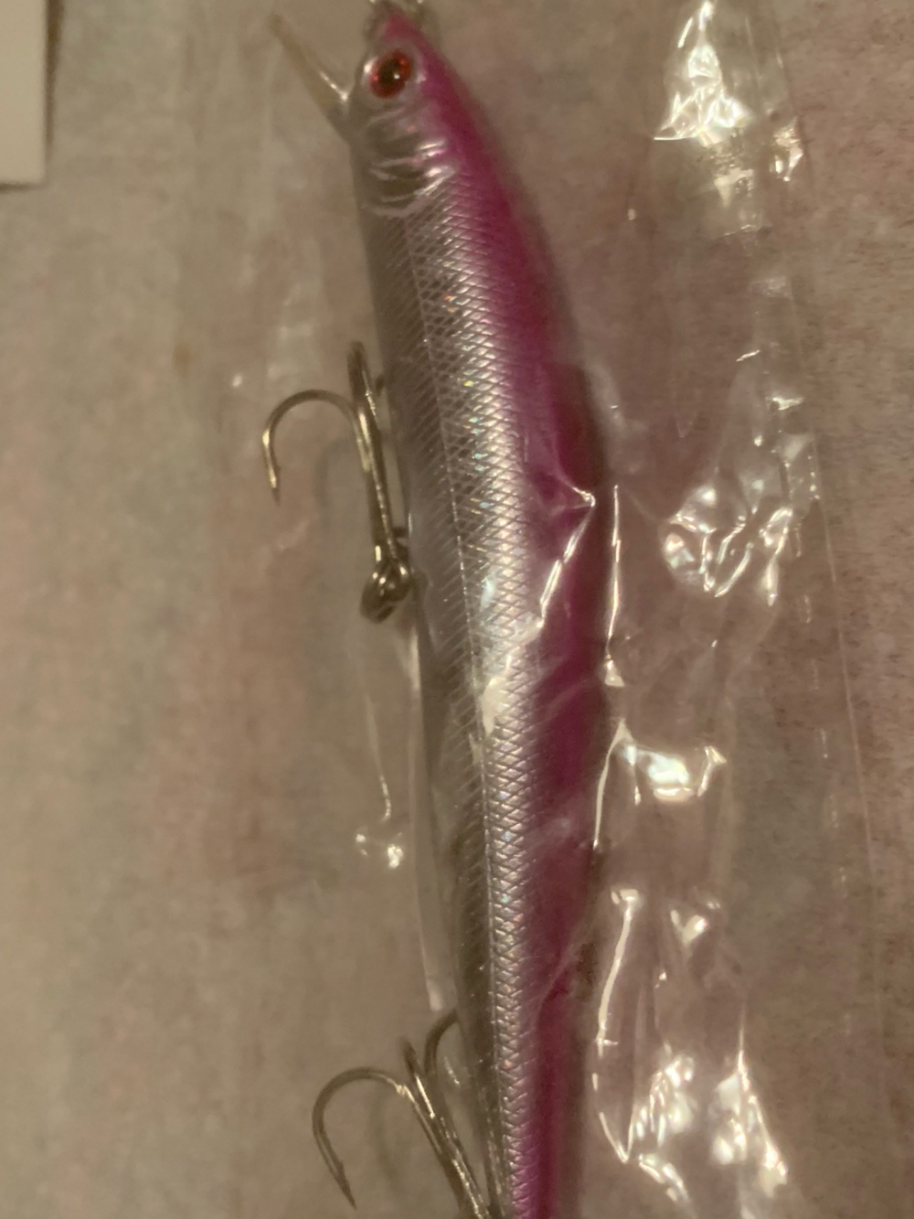 NEW Silver and Pink Fishing Lure - Premium Fresh or Saltwater with Treble Hooks